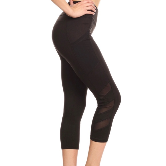 Pants - BLACK CROPPED LEGGINGS W/ MESH PANELS AND POCKETS